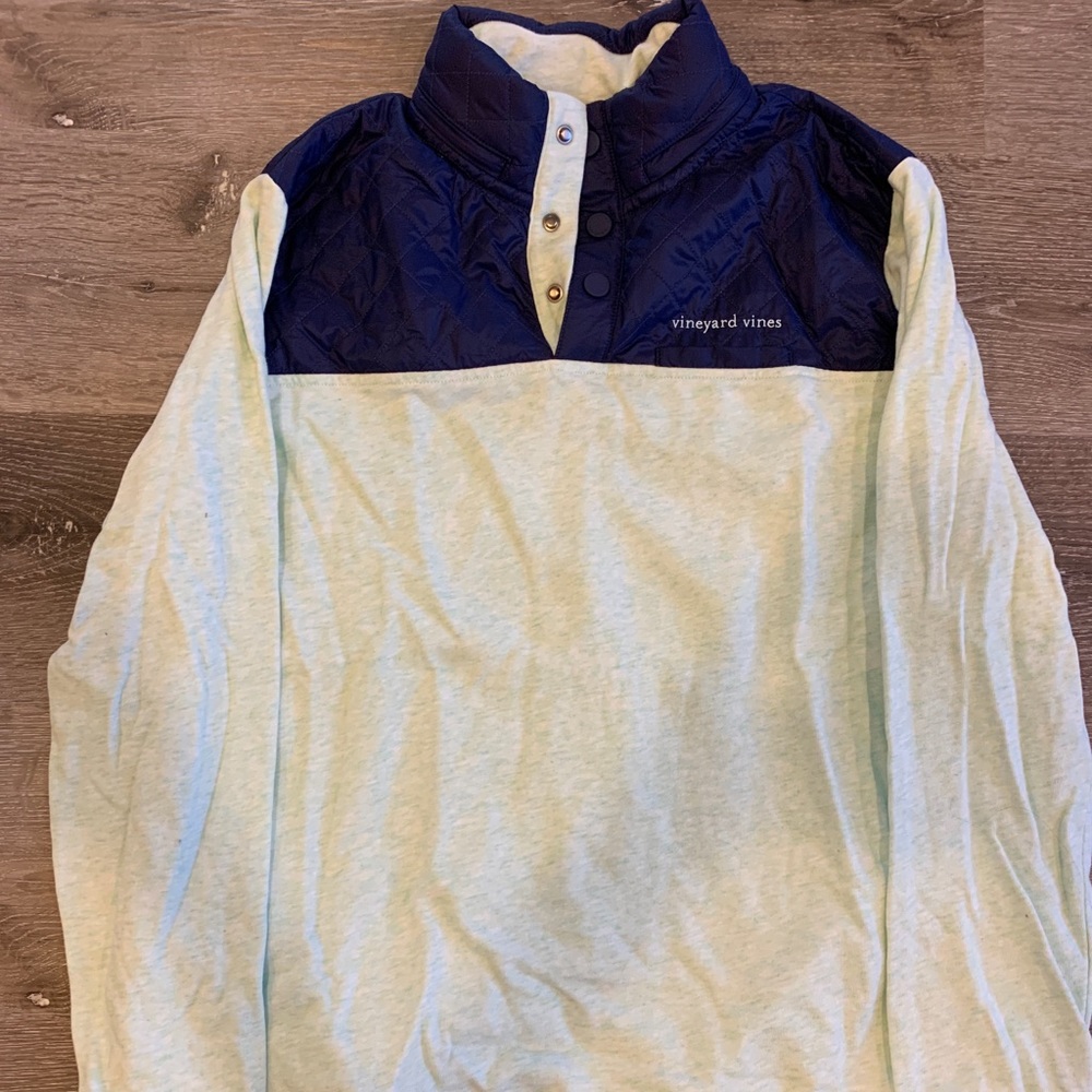 Vineyard Vines Quartzip with Rain Hood